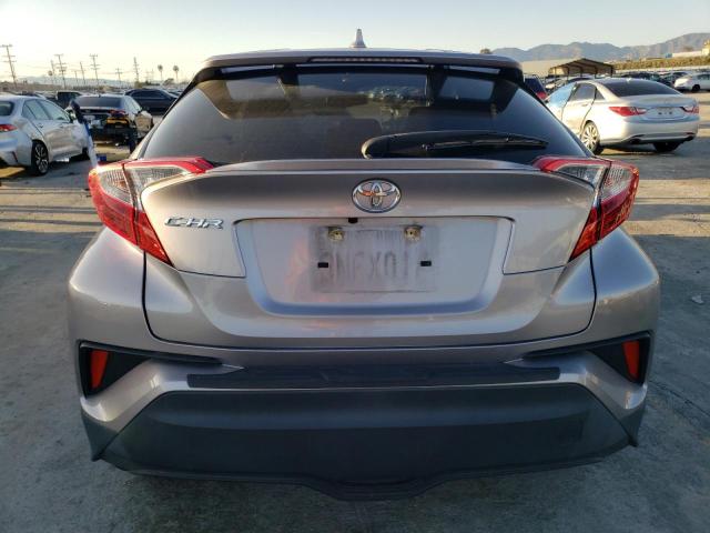 JTNKHMBXXK1057205 - 2019 TOYOTA C-HR XLE SILVER photo 6