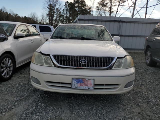 4T1BF28B82U202830 - 2002 TOYOTA AVALON XL WHITE photo 5