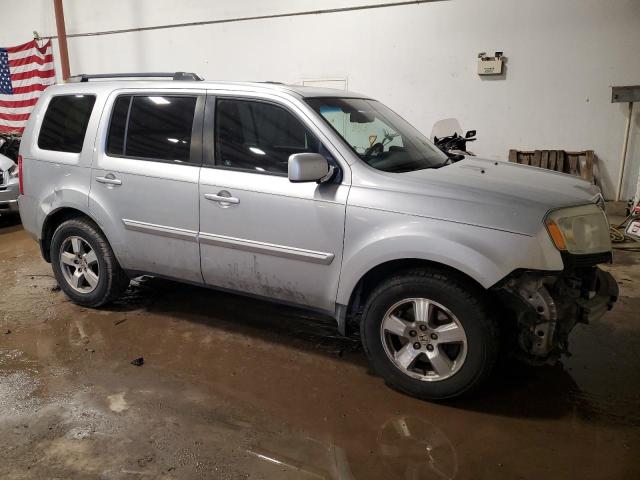 5FNYF4H53BB034267 - 2011 HONDA PILOT EXL SILVER photo 4