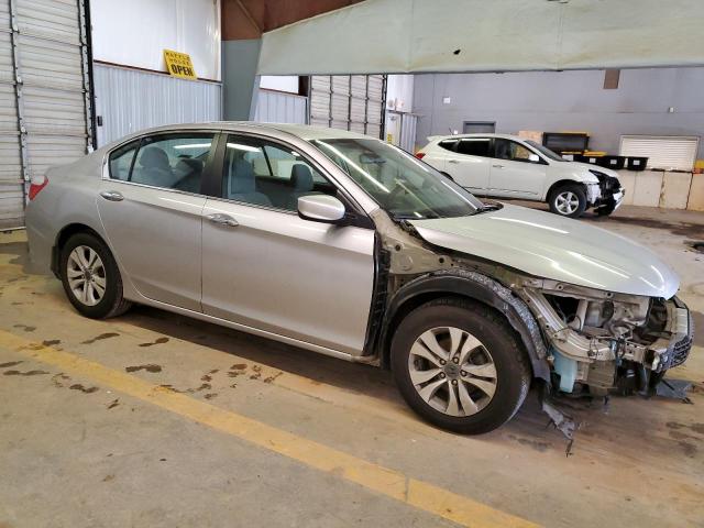 1HGCR2F37DA154237 - 2013 HONDA ACCORD LX SILVER photo 4