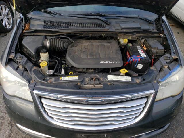 2A4RR5DG4BR783909 - 2011 CHRYSLER TOWN & COU TOURING BLACK photo 12