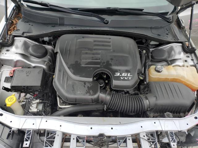 2C3CCABG5JH227447 - 2018 CHRYSLER 300 S SILVER photo 11