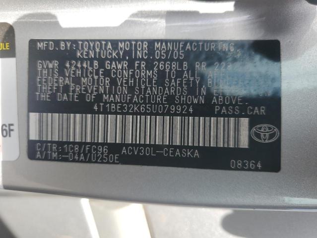 4T1BE32K65U079924 - 2005 TOYOTA CAMRY LE SILVER photo 12