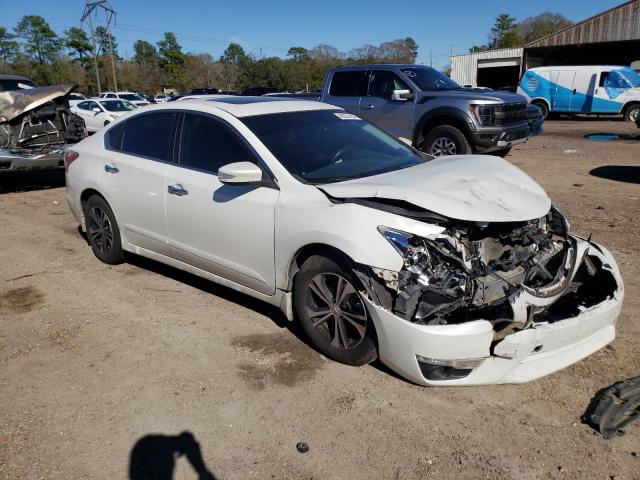 1N4AL3AP3DN557850 - 2013 NISSAN ALTIMA 2.5 WHITE photo 4