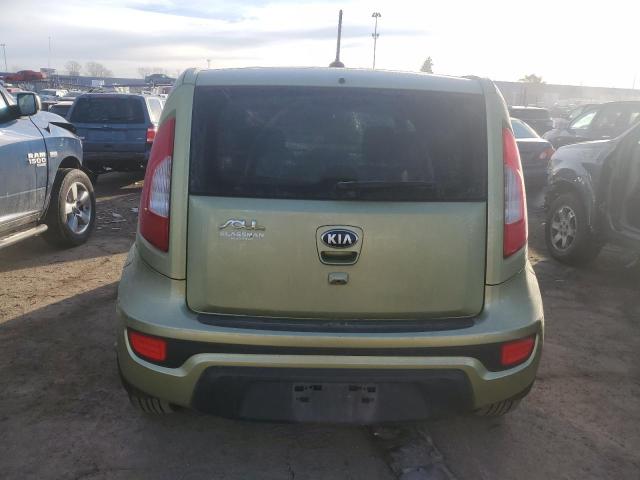 KNDJT2A68D7617962 - 2013 KIA SOUL + GREEN photo 6