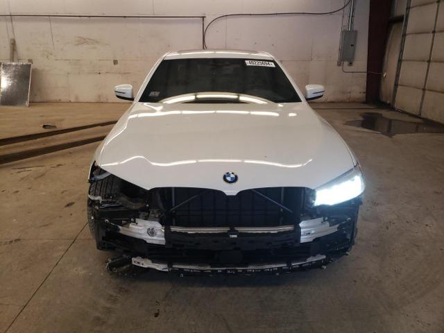 WBAJS3C02LCE07168 - 2020 BMW 540 XI WHITE photo 5