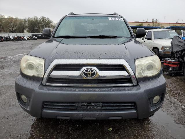 JTEZU14R78K009011 - 2008 TOYOTA 4RUNNER SR5 GRAY photo 5