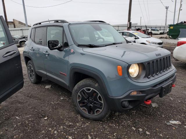 ZACCJBCT5GPD57352 - 2016 JEEP RENEGADE TRAILHAWK GRAY photo 4