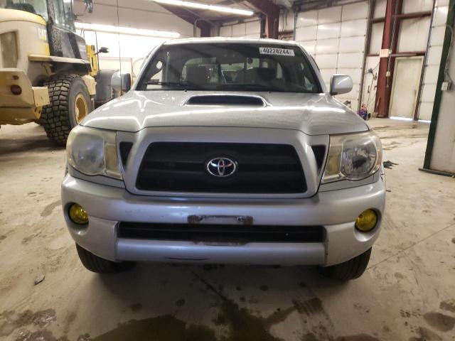 5TEUU42N85Z061240 - 2005 TOYOTA TACOMA ACCESS CAB SILVER photo 5