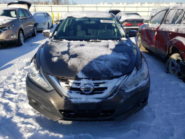 1N4AL3AP1HC132855 - 2017 NISSAN ALTIMA 2.5 BLACK photo 5