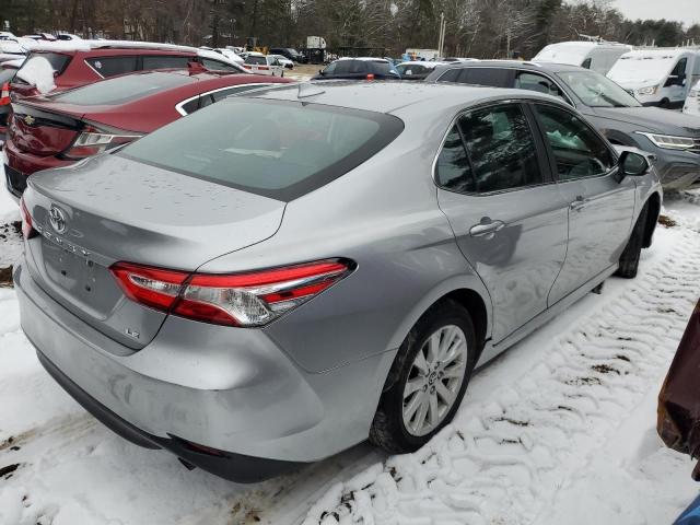 4T1B11HK7KU741514 - 2019 TOYOTA CAMRY L SILVER photo 3