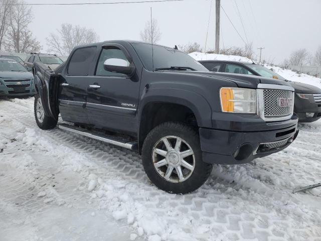 3GTRKXE2XAG154524 - 2010 GMC SIERRA K1500 DENALI BLACK photo 4