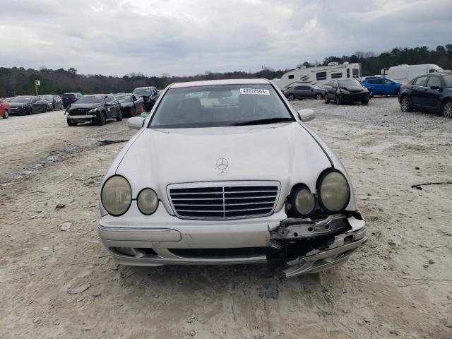 WDBJF82J9YX041977 - 2000 MERCEDES-BENZ E320 320 4MATIC SILVER photo 5