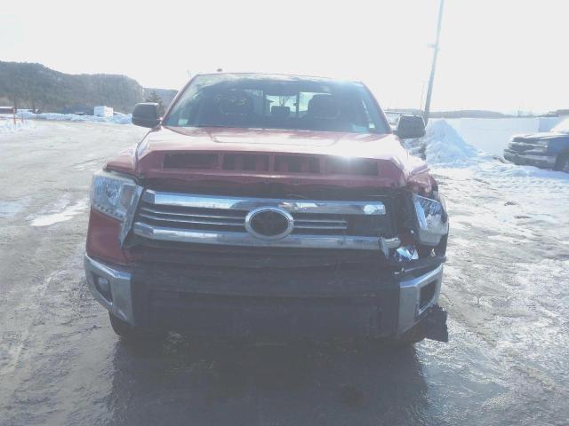 5TFUY5F11HX622097 - 2017 TOYOTA TUNDRA DOUBLE CAB SR/SR5 RED photo 5