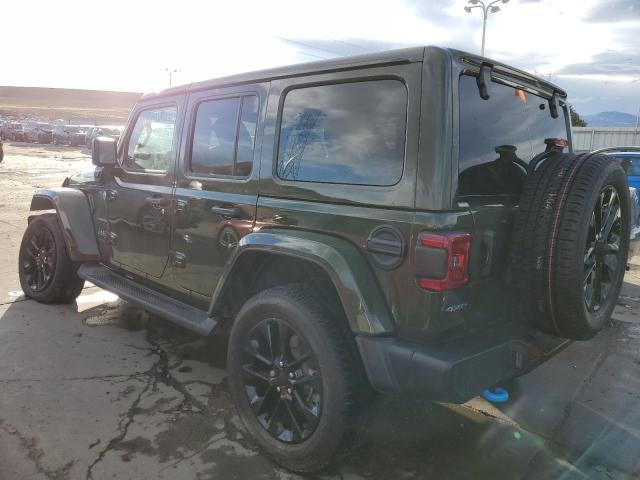 1C4JJXP67NW275230 - 2022 JEEP WRANGLER U SAHARA 4XE GREEN photo 2