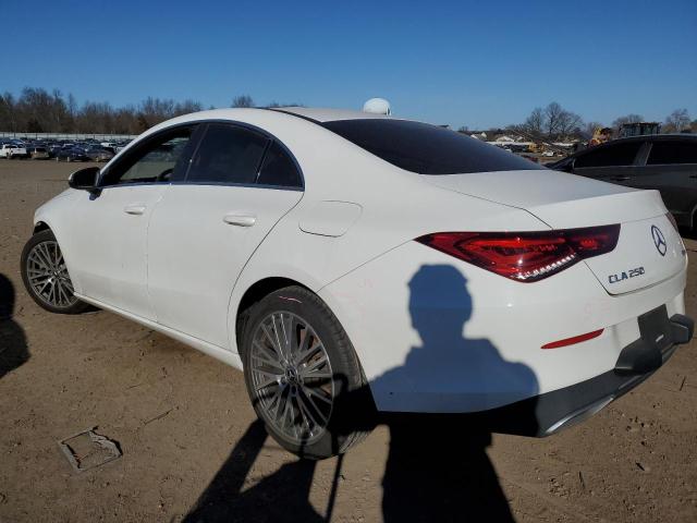 W1K5J4HB3LN087163 - 2020 MERCEDES-BENZ CLA 250 4MATIC WHITE photo 2