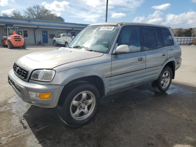 1999 TOYOTA RAV4, 