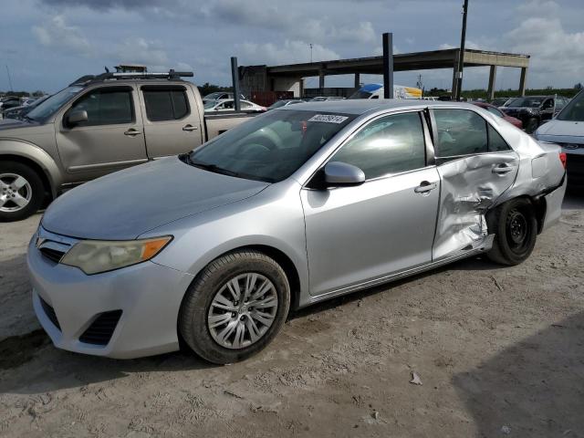 4T1BF1FK3CU164146 - 2012 TOYOTA CAMRY BASE SILVER photo 1