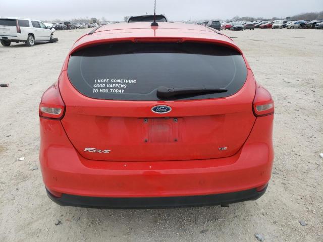 1FADP3K21GL333108 - 2016 FORD FOCUS SE RED photo 6