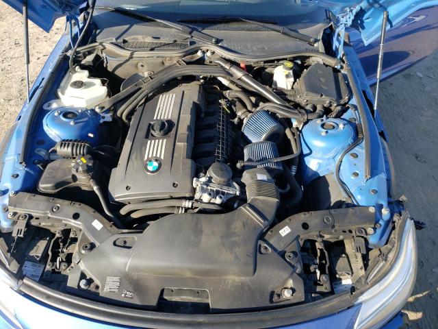 WBALM7C54G5B60123 - 2016 BMW Z4 SDRIVE35I BLUE photo 11