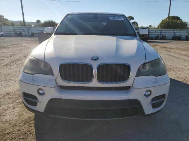 5UXZV4C58BL406244 - 2011 BMW X5 XDRIVE35I WHITE photo 5