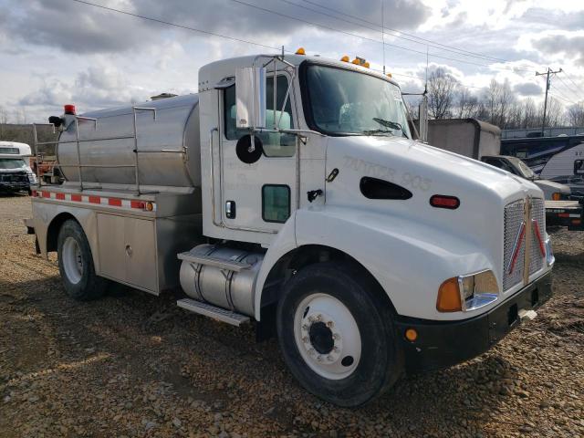 2NKMHD7X47M198758 - 2007 KENWORTH CONSTRUCTI T300 WHITE photo 1