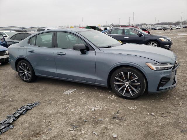 7JRL12TZ3NG162480 - 2022 VOLVO S60 B5 MOMENTUM GRAY photo 4