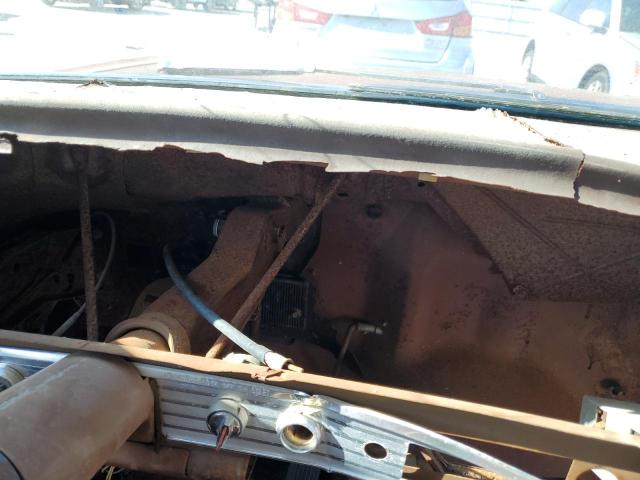 31869K107240 - 1963 CHEVROLET IMPALA GOLD photo 9