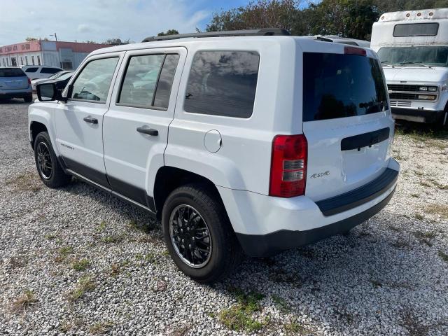 1C4NJRBB0CD717579 - 2012 JEEP PATRIOT SPORT WHITE photo 3