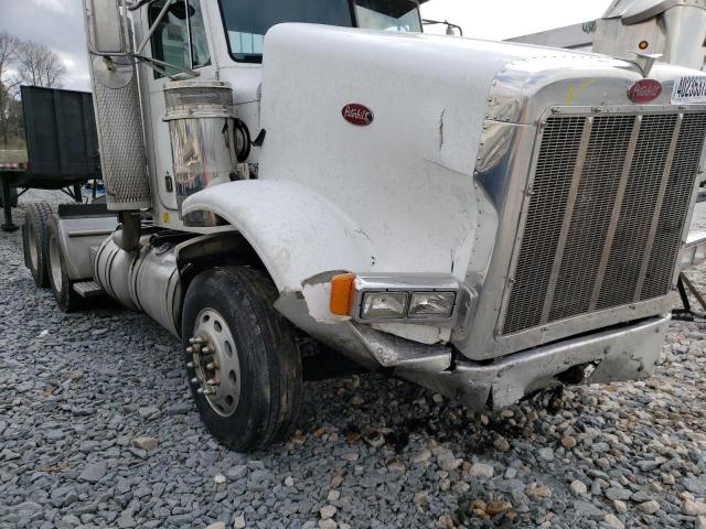 1XPFDB9X61N565270 - 2001 PETERBILT 378 WHITE photo 9