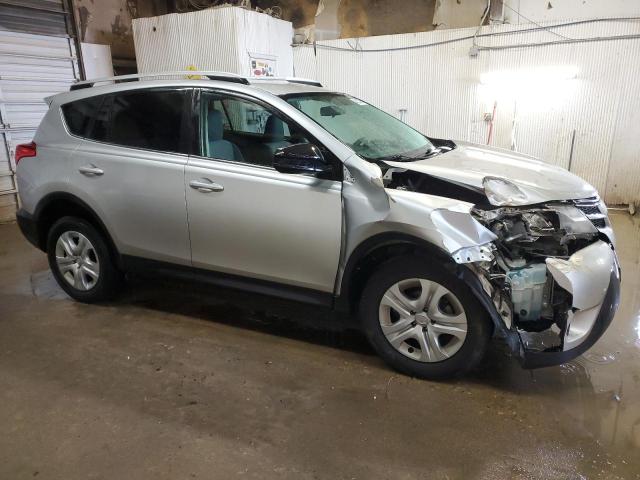 2T3BFREV0FW284833 - 2015 TOYOTA RAV4 LE SILVER photo 4