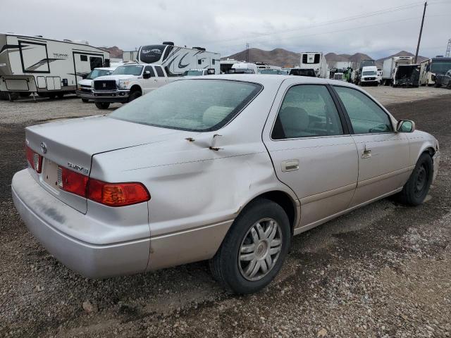 4T1BG22K11U095950 - 2001 TOYOTA CAMRY CE SILVER photo 3