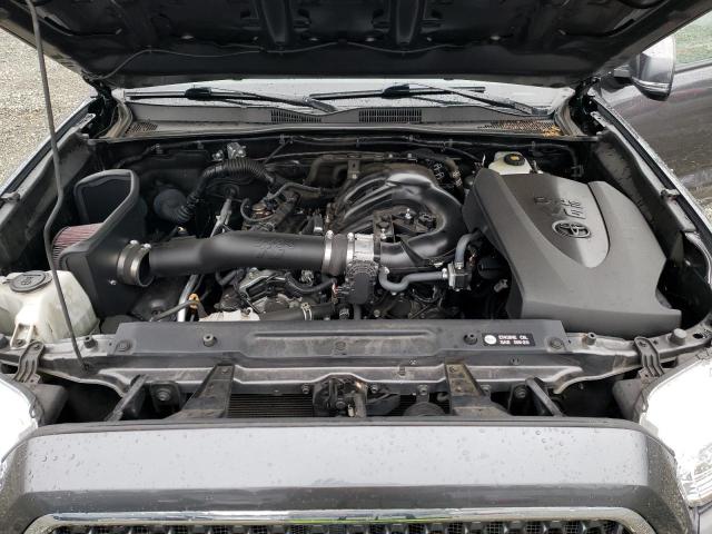 5TFCZ5AN5JX142797 - 2018 TOYOTA TACOMA DOUBLE CAB 石墨色 照片 11