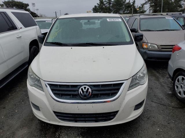 2C4RVAAGXCR354791 - 2012 VOLKSWAGEN ROUTAN S თეთრი ფოტო 5