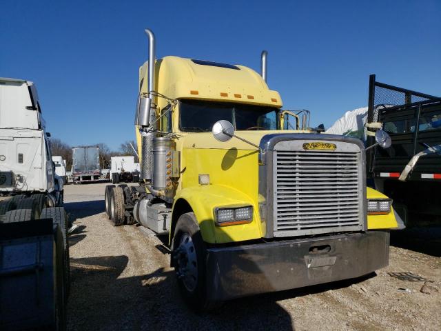 1FUPCXYB3YPB87253 - 2000 FREIGHTLINER CONVENTION YELLOW photo 1