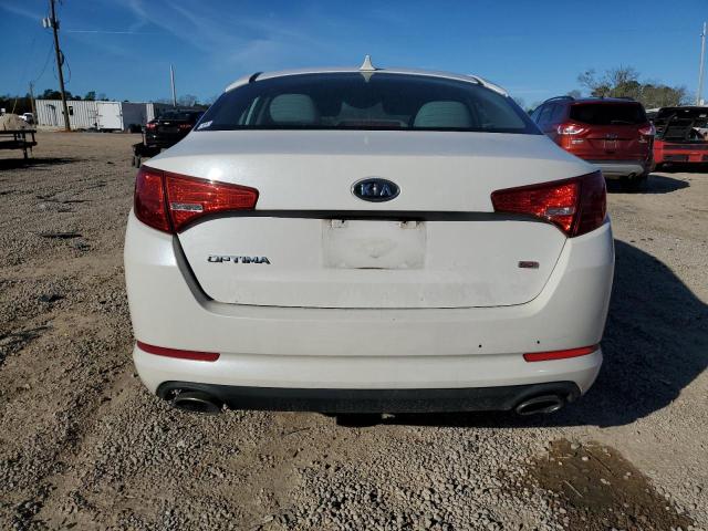 KNAGM4A73D5302104 - 2013 KIA OPTIMA LX WHITE photo 6