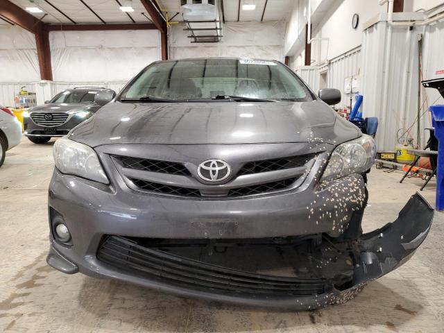 2T1BU4EE4DC035161 - 2013 TOYOTA COROLLA BASE GRAY photo 5