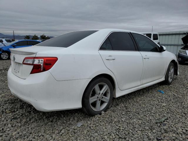 4T1BF1FK8EU332107 - 2014 TOYOTA CAMRY L WHITE photo 3