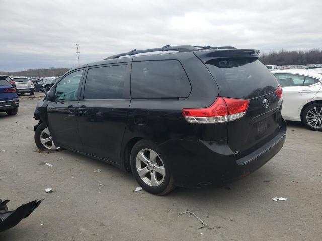 5TDKK3DC0DS362843 - 2013 TOYOTA SIENNA LE BLACK photo 2