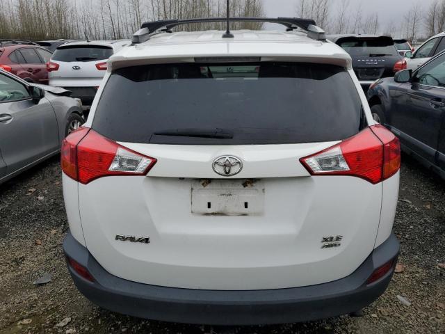 2T3RFREV2FW332413 - 2015 TOYOTA RAV4 XLE WHITE photo 6