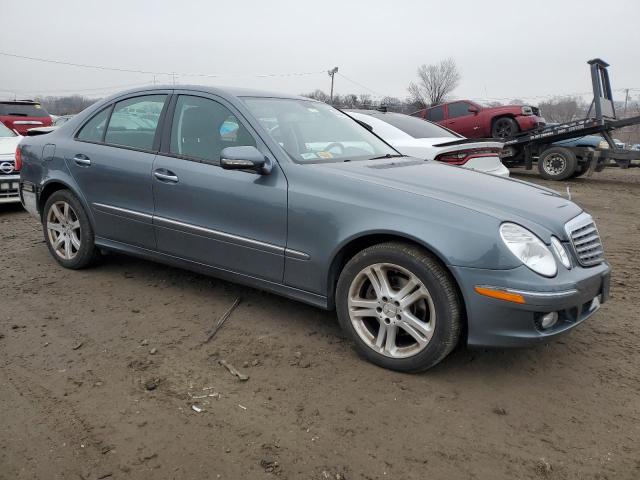 WDBUF87X97B121141 - 2007 MERCEDES-BENZ E 350 4MATIC GRAY photo 4