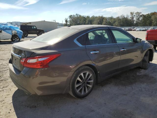 1N4AL3AP6HC274117 - 2017 NISSAN ALTIMA 2.5 BROWN photo 3