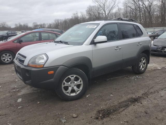 KM8JN72D89U932785 - 2009 HYUNDAI TUCSON SE SILVER photo 1