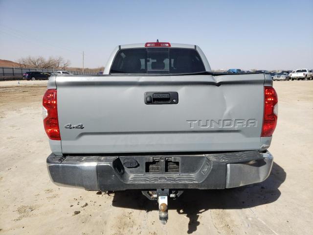 5TFUY5F17LX937673 - 2020 TOYOTA TUNDRA DOUBLE CAB SR/SR5 GRAY photo 6