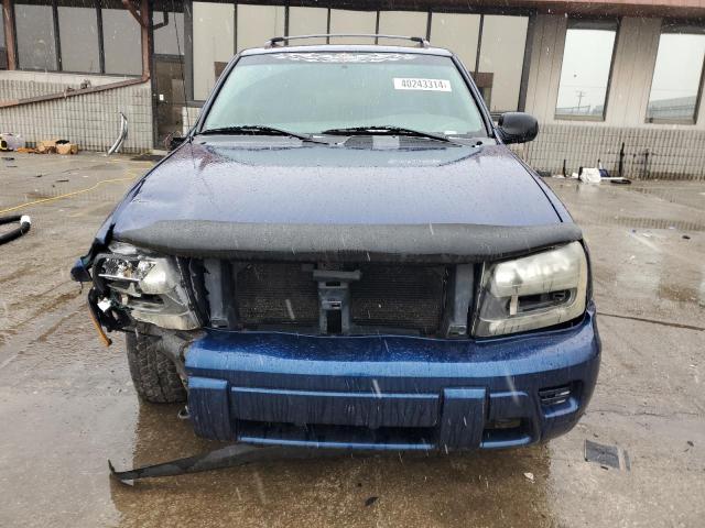 1GNDT13S832110712 - 2003 CHEVROLET TRAILBLAZE BLUE photo 5