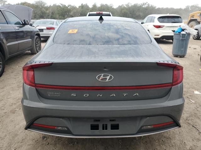 5NPEG4JAXLH048922 - 2020 HYUNDAI SONATA SE GRAY photo 6