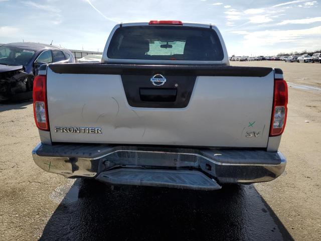 1N6AD0ER4DN714655 - 2013 NISSAN FRONTIER S SILVER photo 6