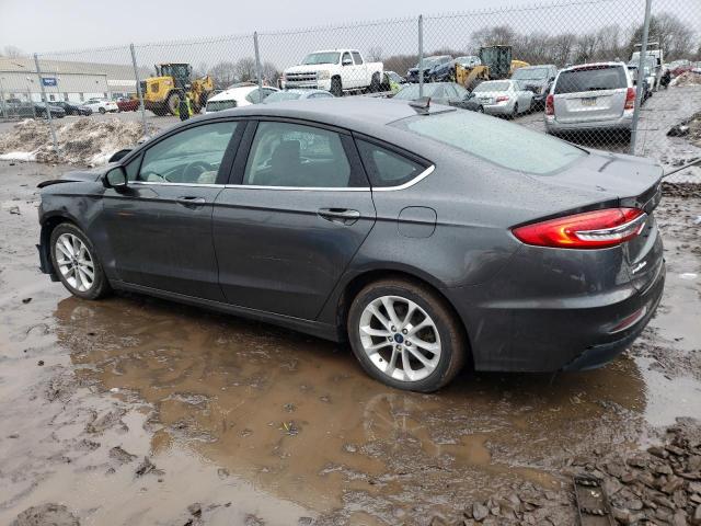 3FA6P0LU5KR157925 - 2019 FORD FUSION SE GRAY photo 2