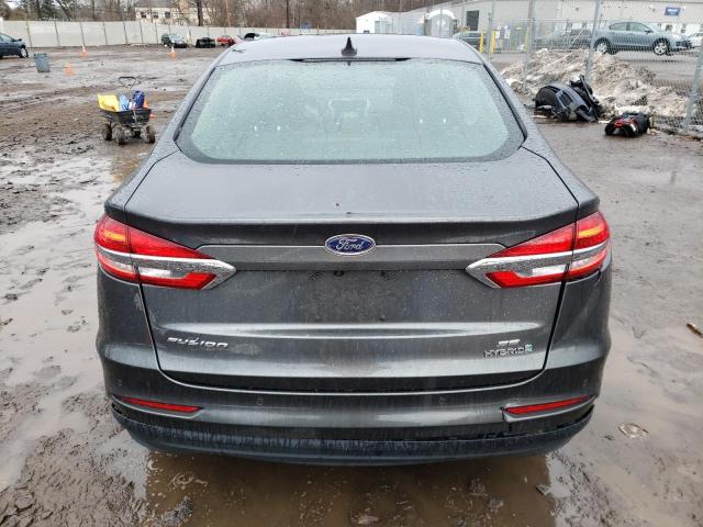 3FA6P0LU5KR157925 - 2019 FORD FUSION SE GRAY photo 6