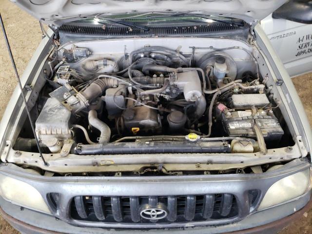 5TENL42N54Z370332 - 2004 TOYOTA TACOMA SILVER photo 11